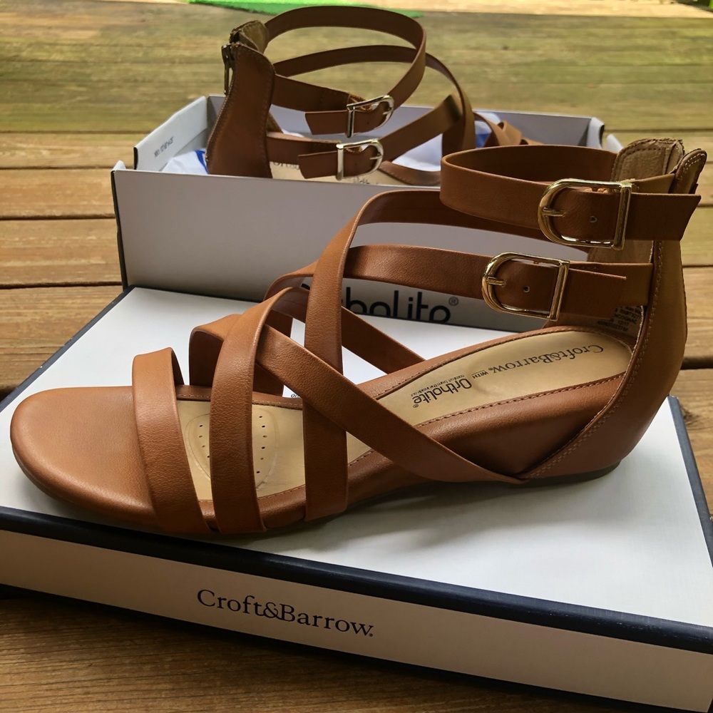 Croft & Barrow Mini Wedge Brown Strappy Sandals 10